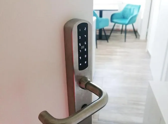 Zábělá 69 * Plzeň